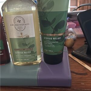 Therapy Aromatherapy Stress Relief Body Wash and Cream - Green and Cream